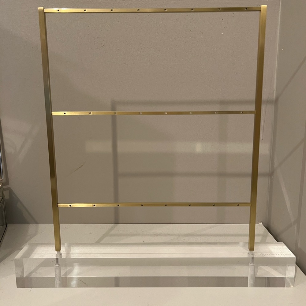 Kendra Scott Earring Stand 💕